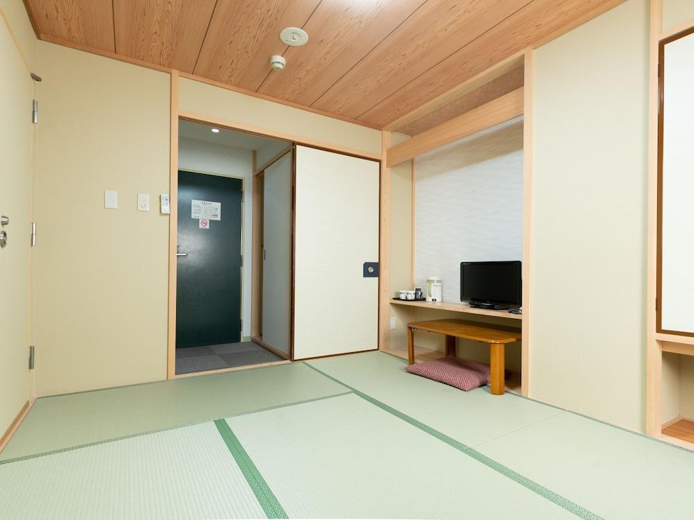 旅館 桜旅館 浅草入谷
